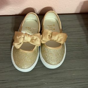 Janie and Jack gold glitter sneakers, size 5 (toddler)